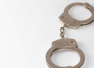 नक्कली शैक्षिक प्रमाणपत्रको आरोपमा मुद्दा दायर