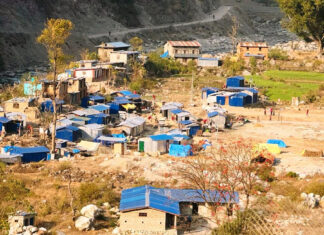 बादी समुदायलाई अस्थायी टहरा