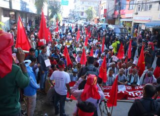 राष्ट्रियसभाका सांसदद्वारा मिटरब्याज पीडितलाई न्याय दिलाउन माग