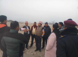 निजगढमा खोलाको ठेक्का लाग्नु अगावै चोरी तस्करी बढ्दो: १० देखि १५ फिटसम्म गहिरो खाडल