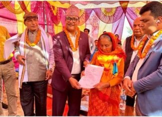 ‘तीन पुस्तापछि जग्गाको मालिक बन्न पाउने भयौँ, खुसी छौँ’