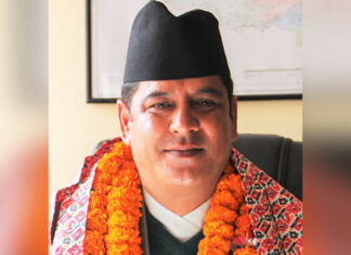 औद्योगिक क्षेत्रको विकासबिना मुलुकले गति लिन सक्दैन : मन्त्री भण्डारी