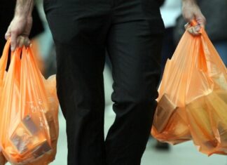 तनहुँमा प्लाष्टिक झोला मुक्त अभियानः पसल–पसलमा सचेतना कार्यक्रम