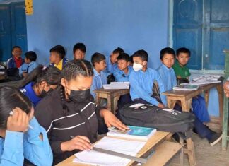 खोटाङका सामुदायिक विद्यालयमा जीवनोपयोगी शिक्षा अभियान