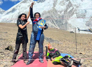 विश्व कीर्तिमान कायम गर्न कालापत्थरमा रेस्लिङ