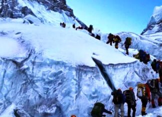सगरमाथा आरोहण गर्न चार सय १४ जनाले लिए अनुमति
