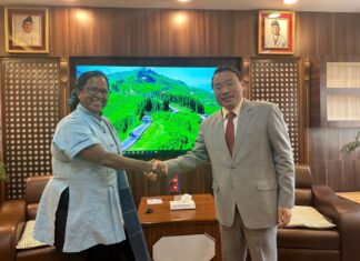 अर्थमन्त्रीसँग राष्ट्रसङ्घको सहायक महासचिवद्वारा भेट