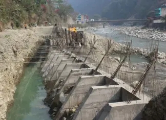 कालीगण्डकीको कटान रोकथाम गर्न पर्खाल निर्माण