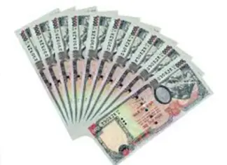 जेहेन्दार विद्यार्थीलाई छात्रवृत्ति वितरण