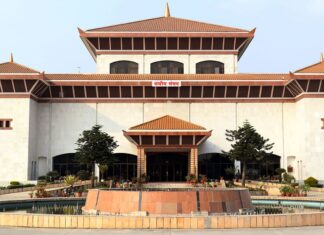 सदनको अवरोध हटाउन अनौपचारिक संवाद