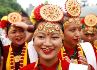 इलाममा आदिवासी जनजाति महोत्सव