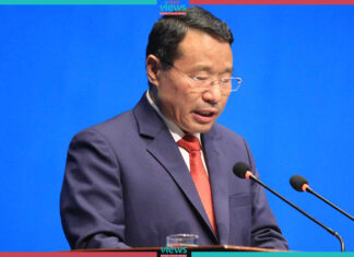 विदेशबाट फर्किएकालाई लक्षित गरी ‘रिटर्नी उद्यमशीलता कार्यक्रम’ सञ्चालनको तयारी छः श्रममन्त्री अर्याल