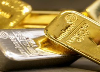 सुन तस्करीको आरोपमा तीन पक्राउ