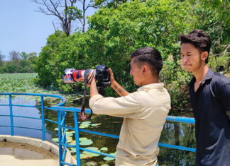 ‘फोटोग्राफी’बाट मनग्ये कमाउँछन् कैलालीका युवा