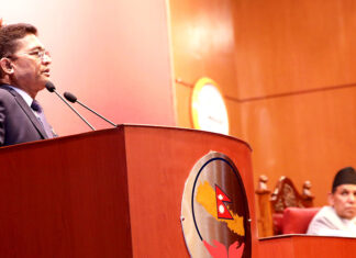 सवारी दुर्घटना न्यूनीकरणलाई सरकारले उच्च प्राथमिकतामा राखेको छः उपप्रधानमन्त्री महासेठ