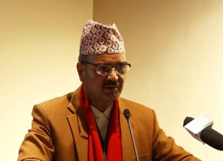 राहदानी लगायतका कागजात वडामा नै उपलब्ध गराउने गृहकार्यमा छु : श्रममन्त्री rajendra-sing-bhandari